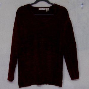 WOMEN'S SWEATER